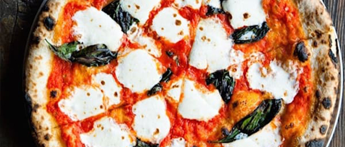 Italian Margherita Pizza 